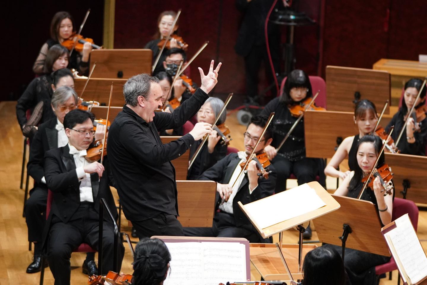 Jörg Widmann, conductor & composer
