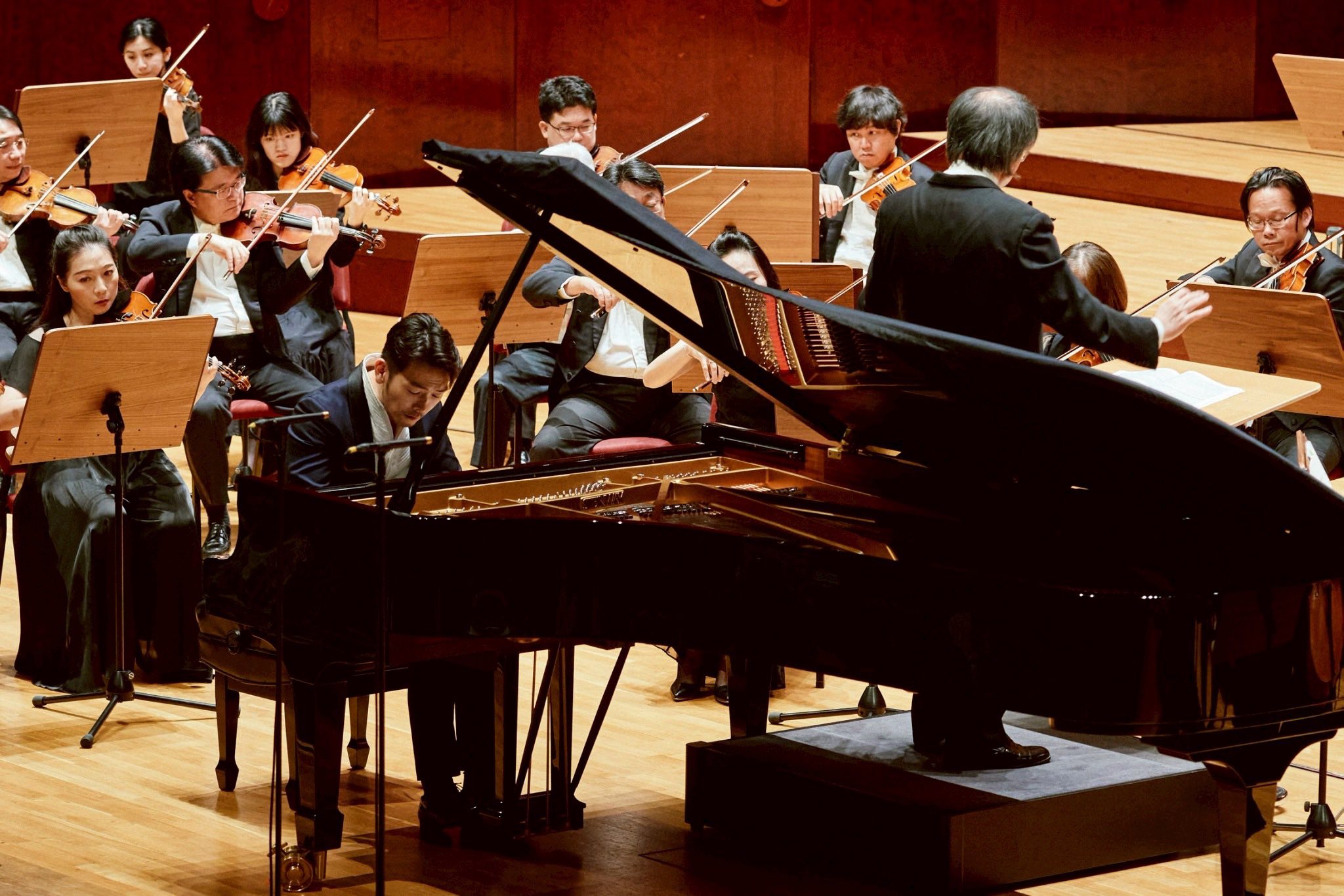 NSO & 指揮／呂紹嘉、鋼琴／嚴俊傑