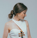 艾拉貝拉．史坦巴赫