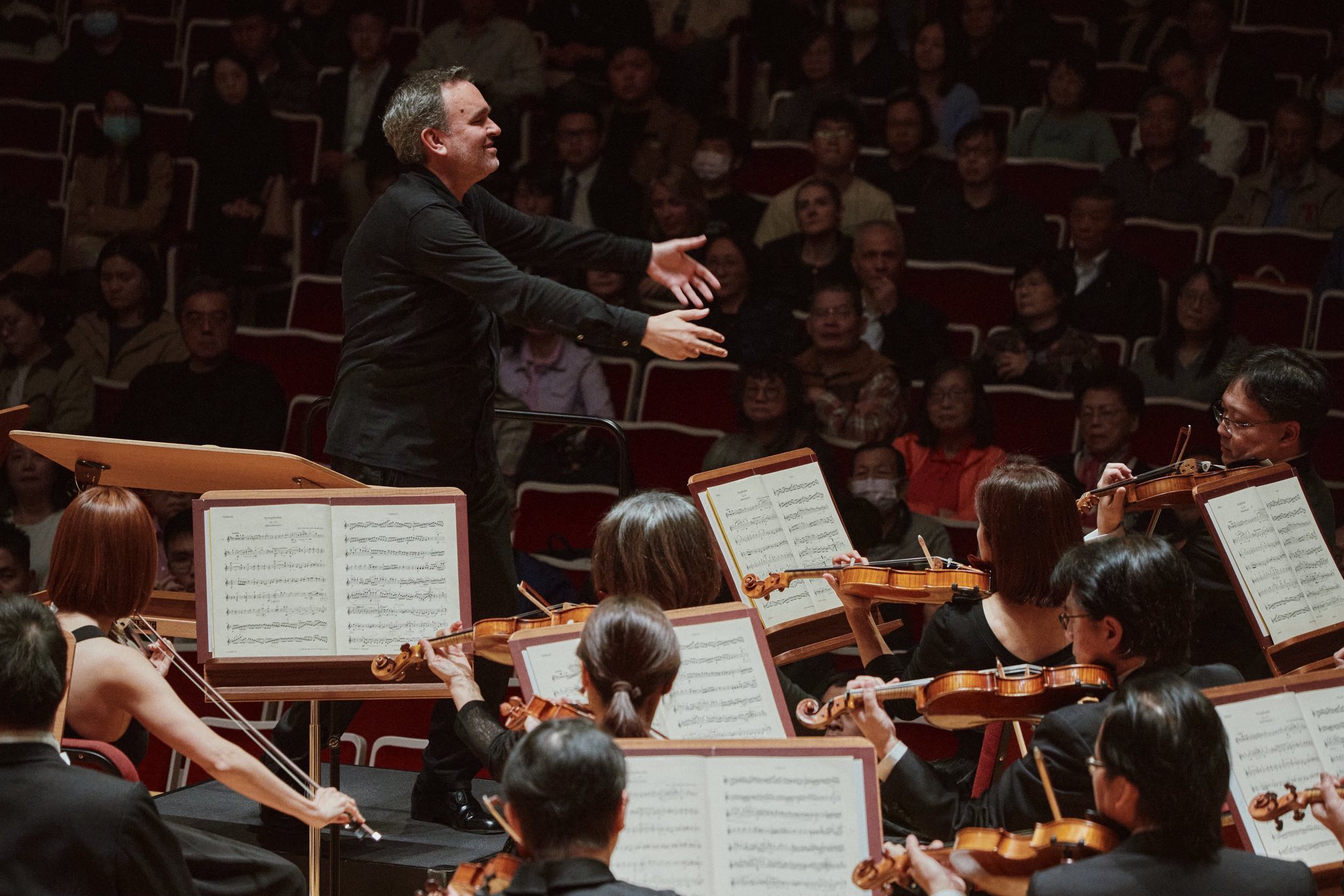 Jörg Widmann, conductor