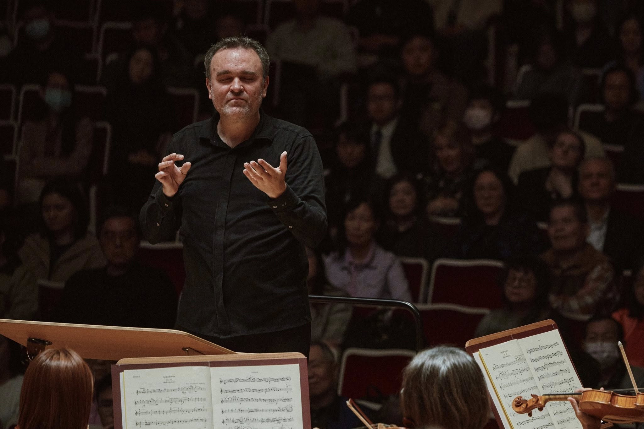 Jörg Widmann, conductor